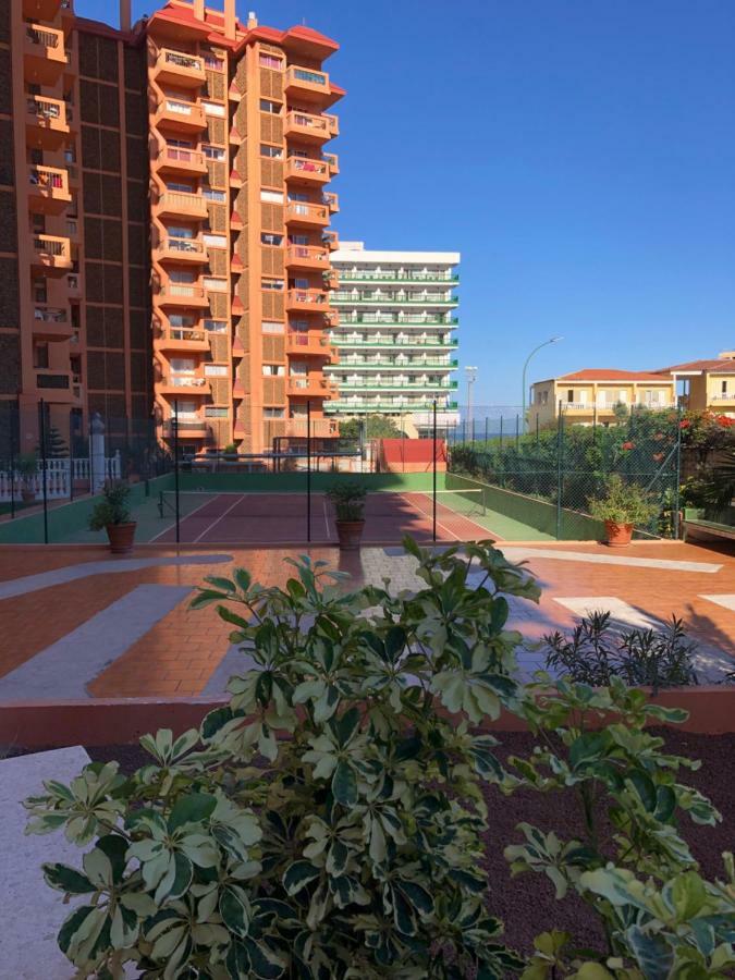 Апартаменты Magnificent Studio With A Terrace Overlooking The Sea! Пуэрто-де-ла-Крус Экстерьер фото